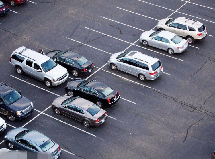 智能停车场管理系统解决社区停车场管理难点